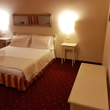Mi Casa Es Tambien Tu Casa 2 فيرونا